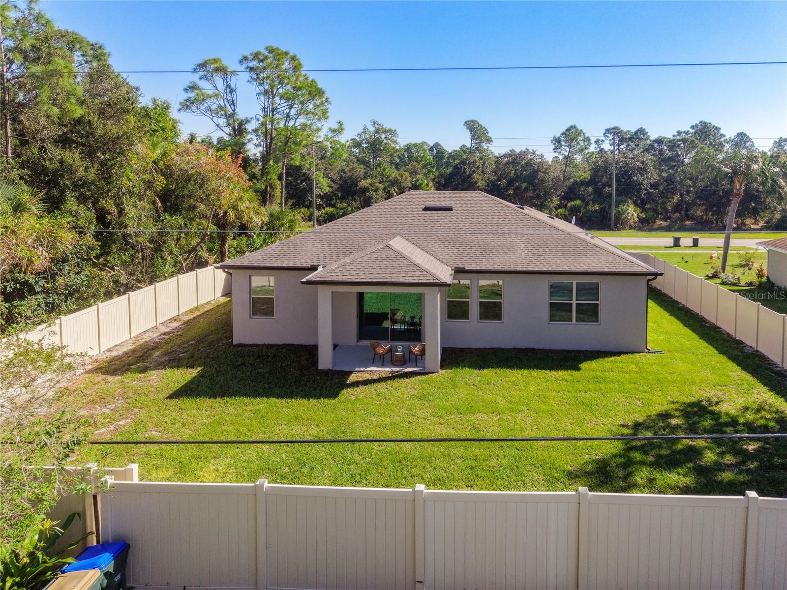 1459 N CHAMBERLAIN BLVD — photo 44