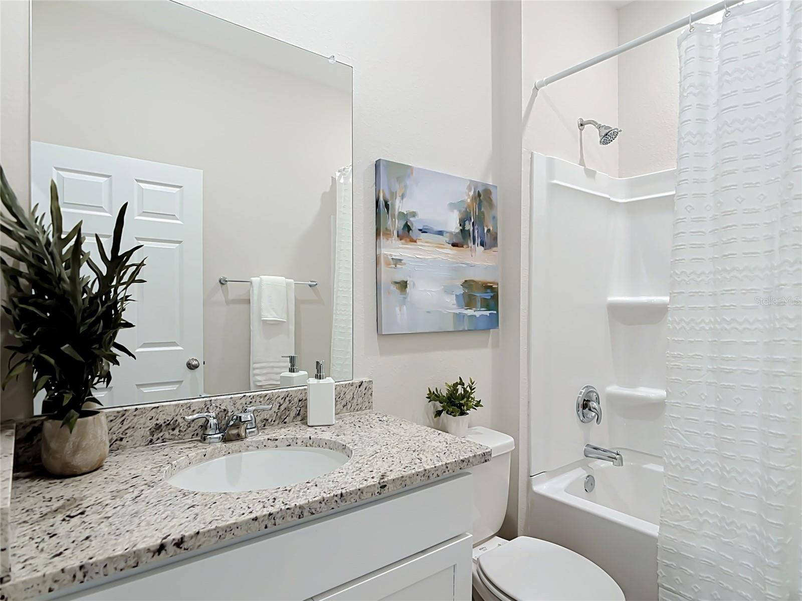 1459 N CHAMBERLAIN BLVD — photo 36