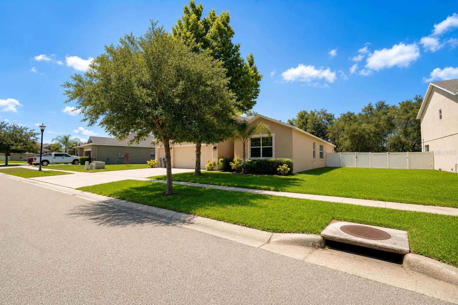 13842 BEE TREE CT — photo 57