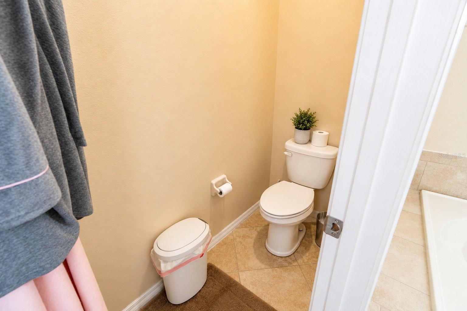 13842 BEE TREE CT — photo 23