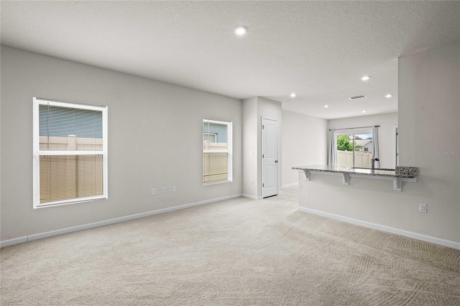 35155 JOMAR AVE — photo 12