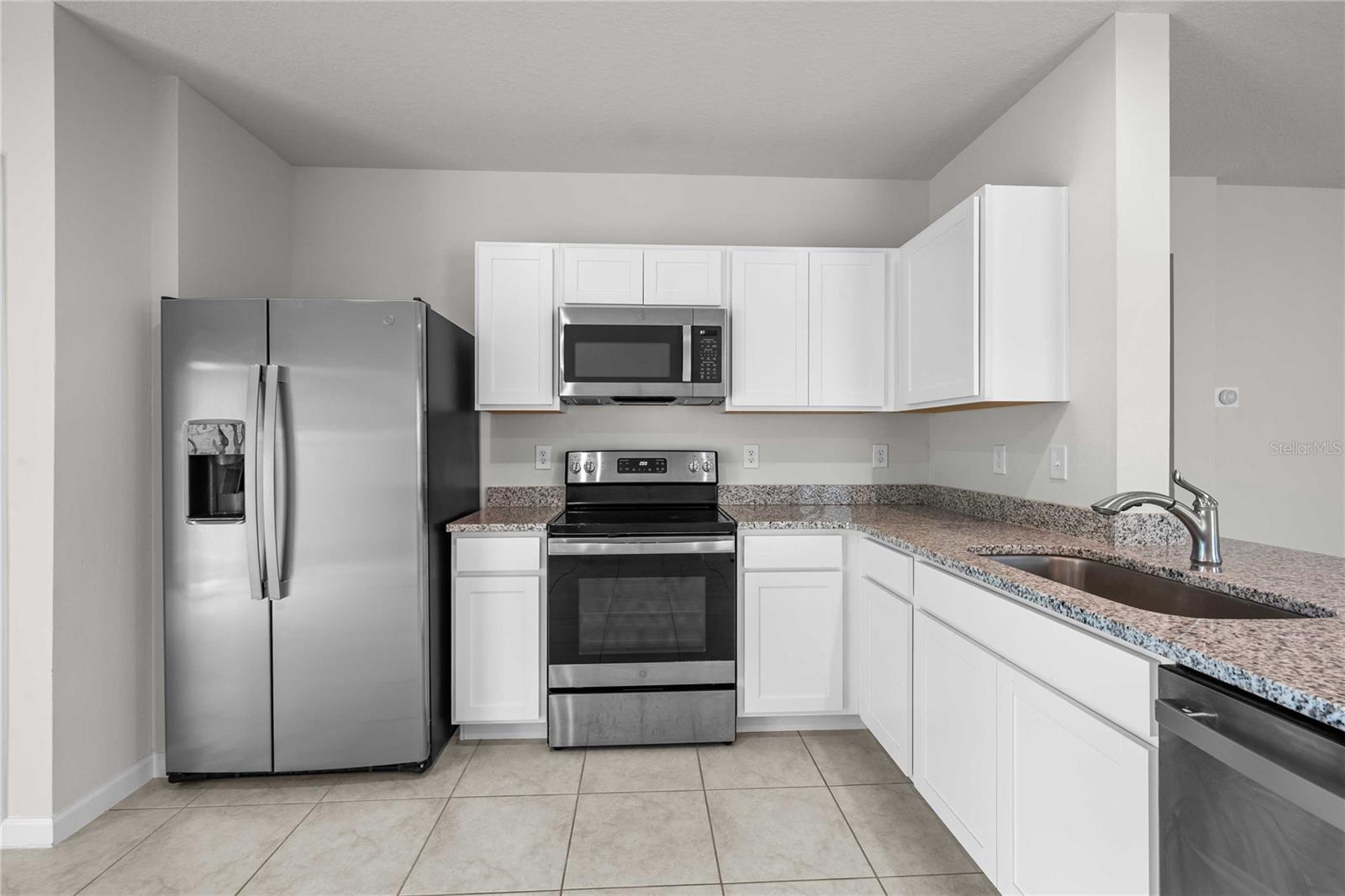 35155 JOMAR AVE — photo 3