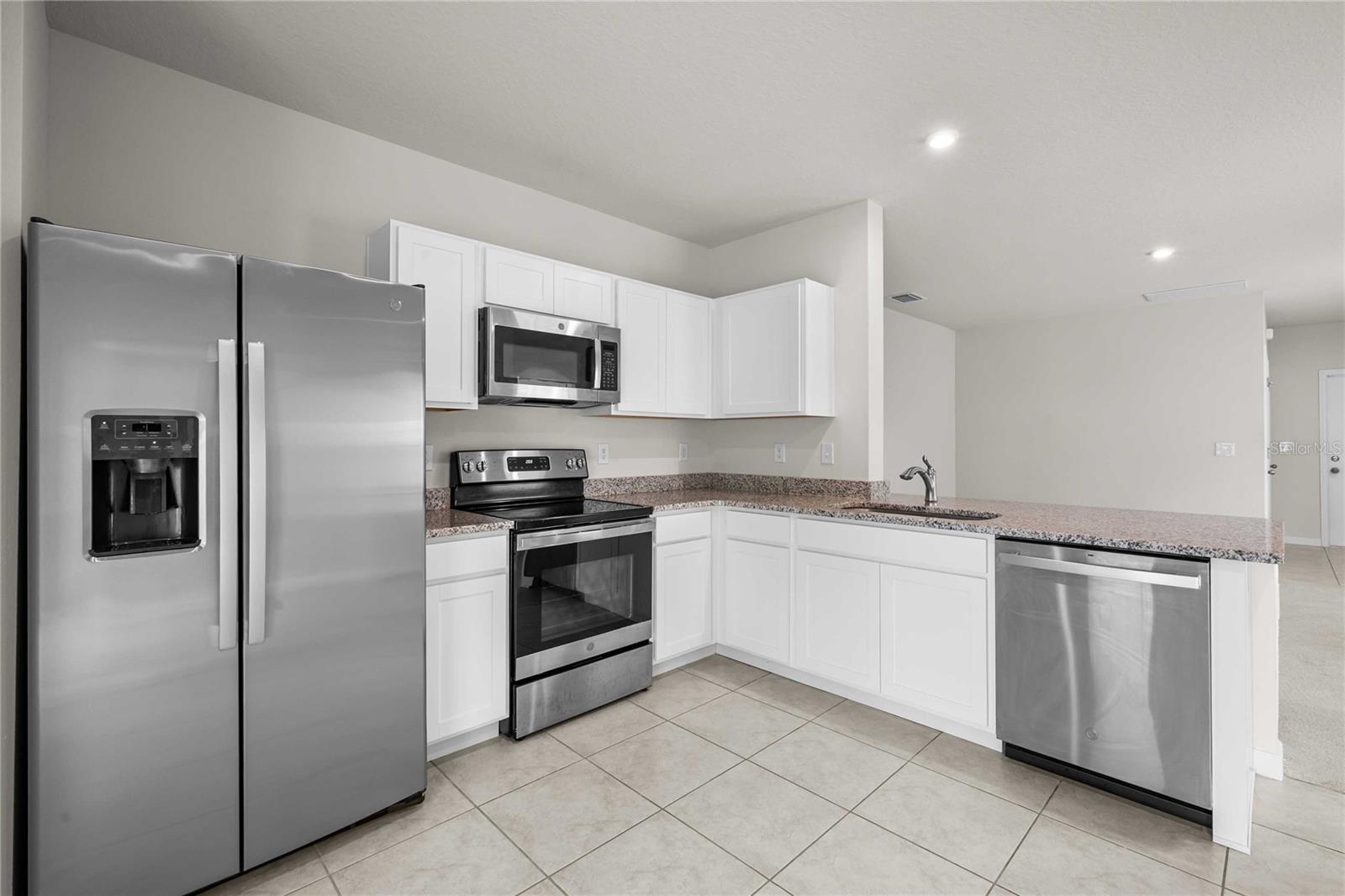 35155 JOMAR AVE — photo 2