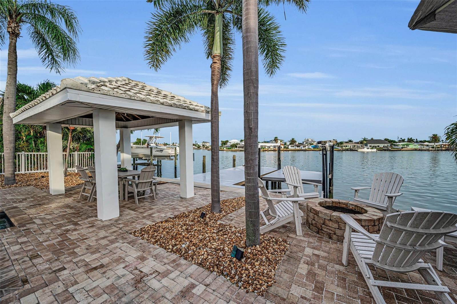 16353 REDINGTON DR — photo 90
