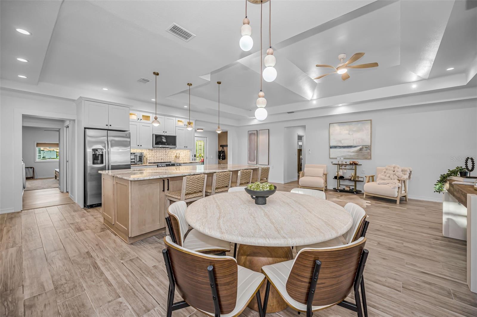 16353 REDINGTON DR — photo 18