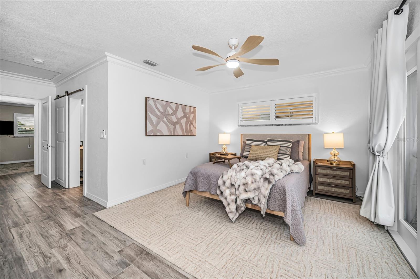 16353 REDINGTON DR — photo 37