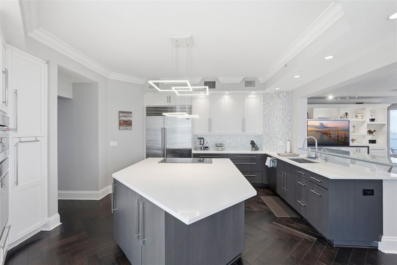 100 BEACH DR NE #1900 — photo 15
