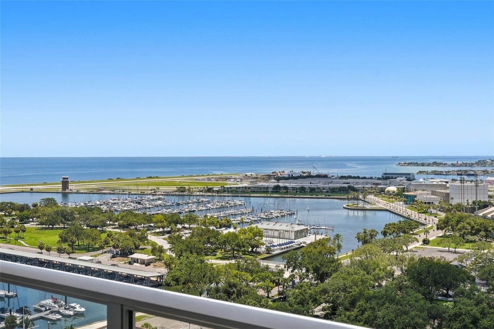 100 BEACH DR NE #1900 — photo 46