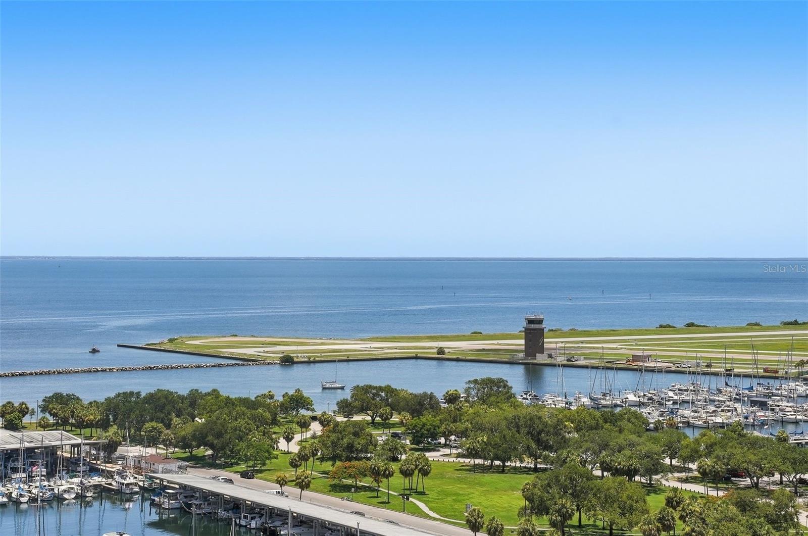 100 BEACH DR NE #1900 — photo 47