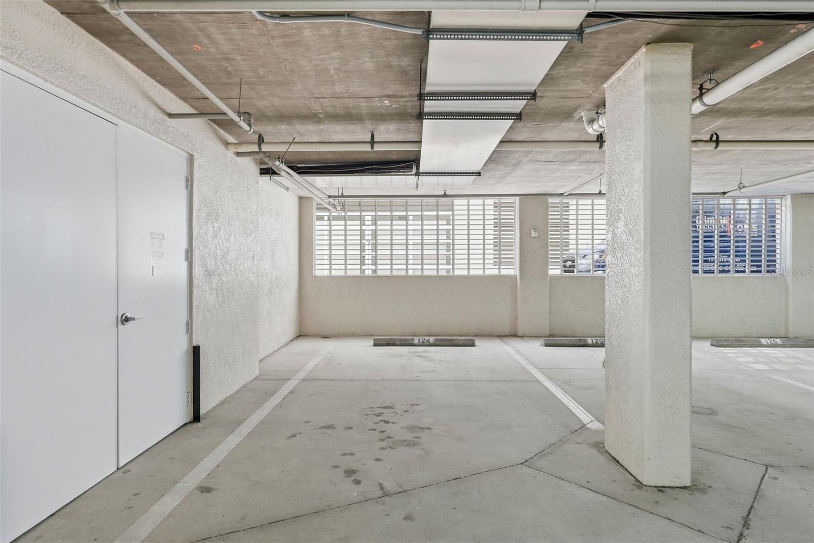 100 BEACH DR NE #1900 — photo 59