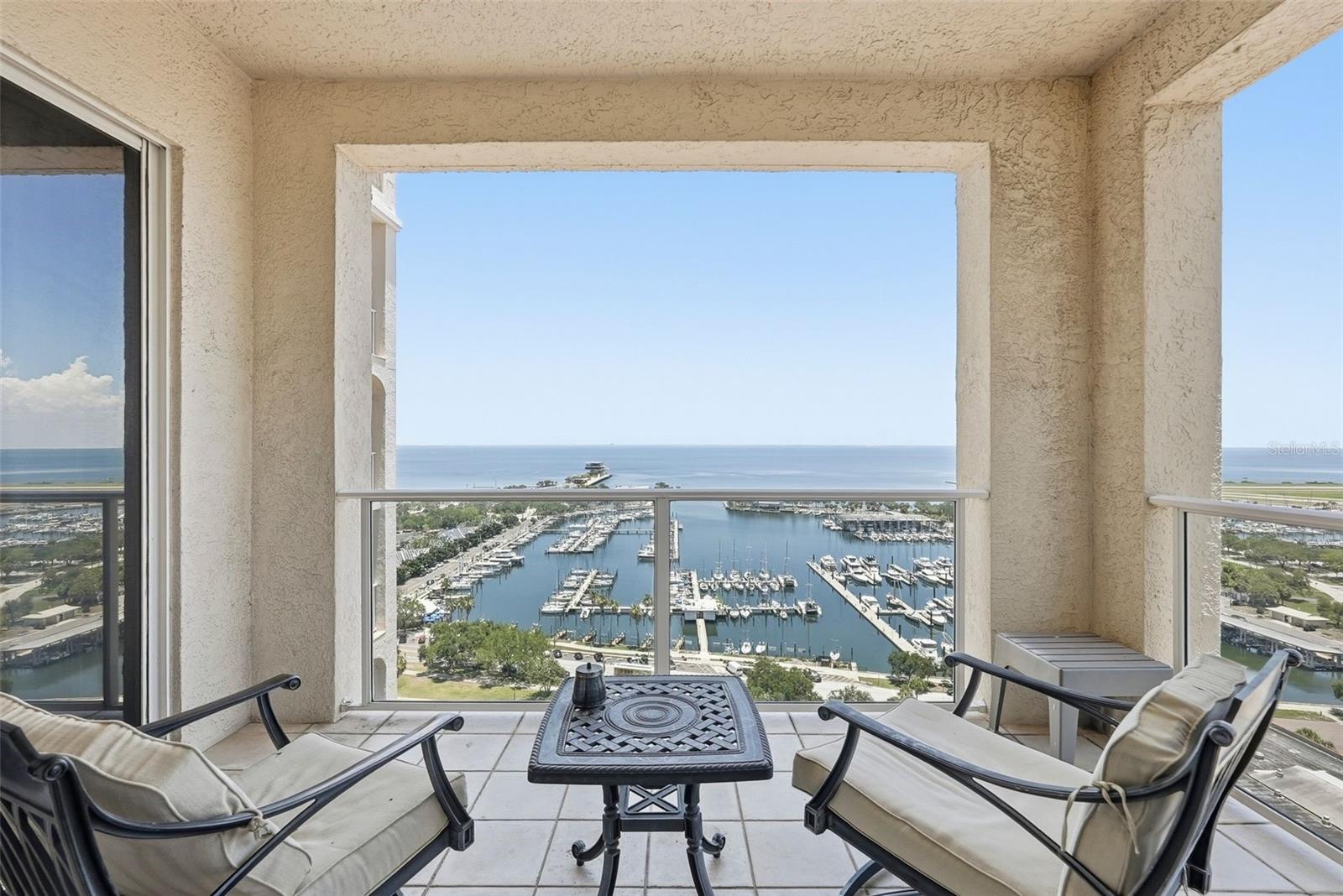100 BEACH DR NE #1900 — photo 37