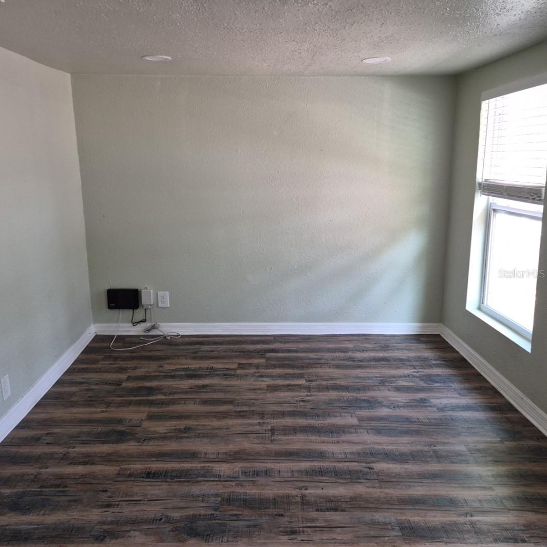 7409 RHODE ISLAND DR — photo 11