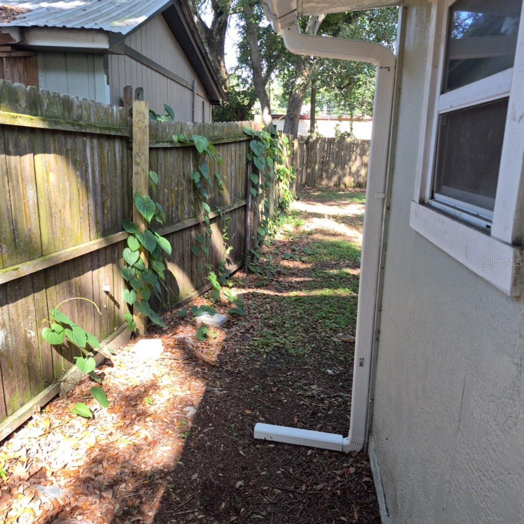 7409 RHODE ISLAND DR — photo 14