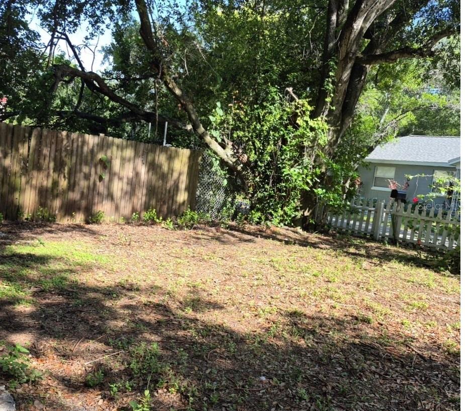 7409 RHODE ISLAND DR — photo 16