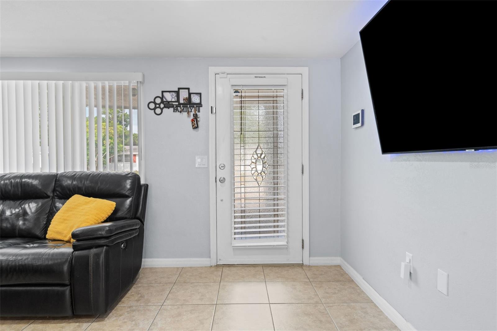 3619 QUINTEN DR — photo 15