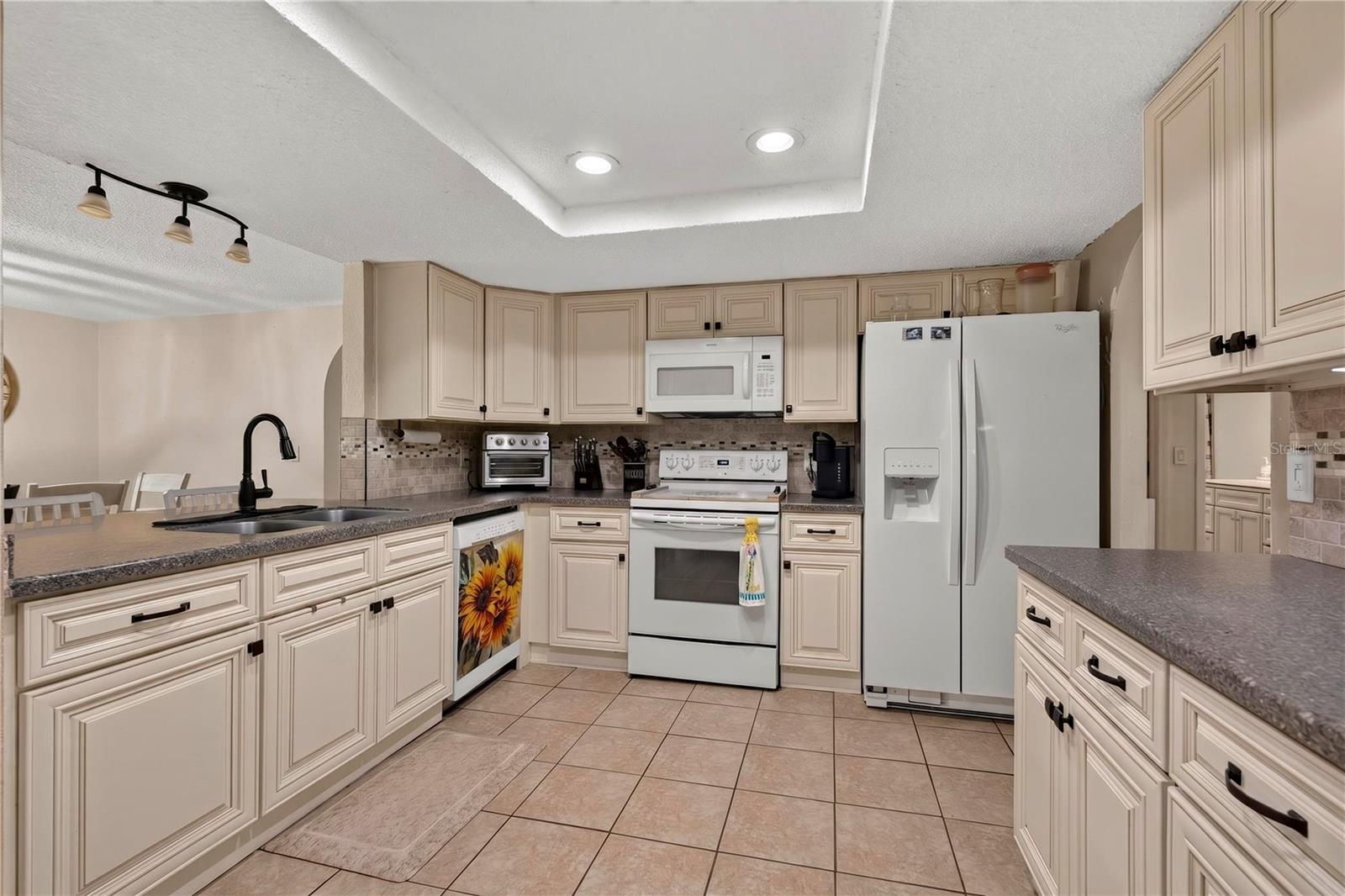13129 FILBERT ST — photo 13