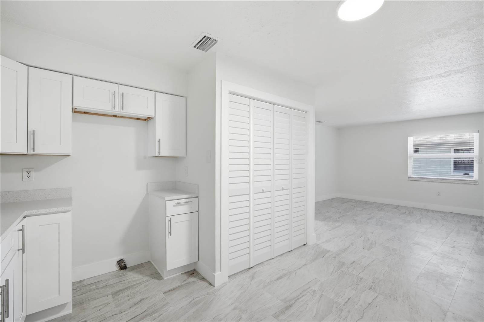 7309 N HUTTON PL #D — photo 9