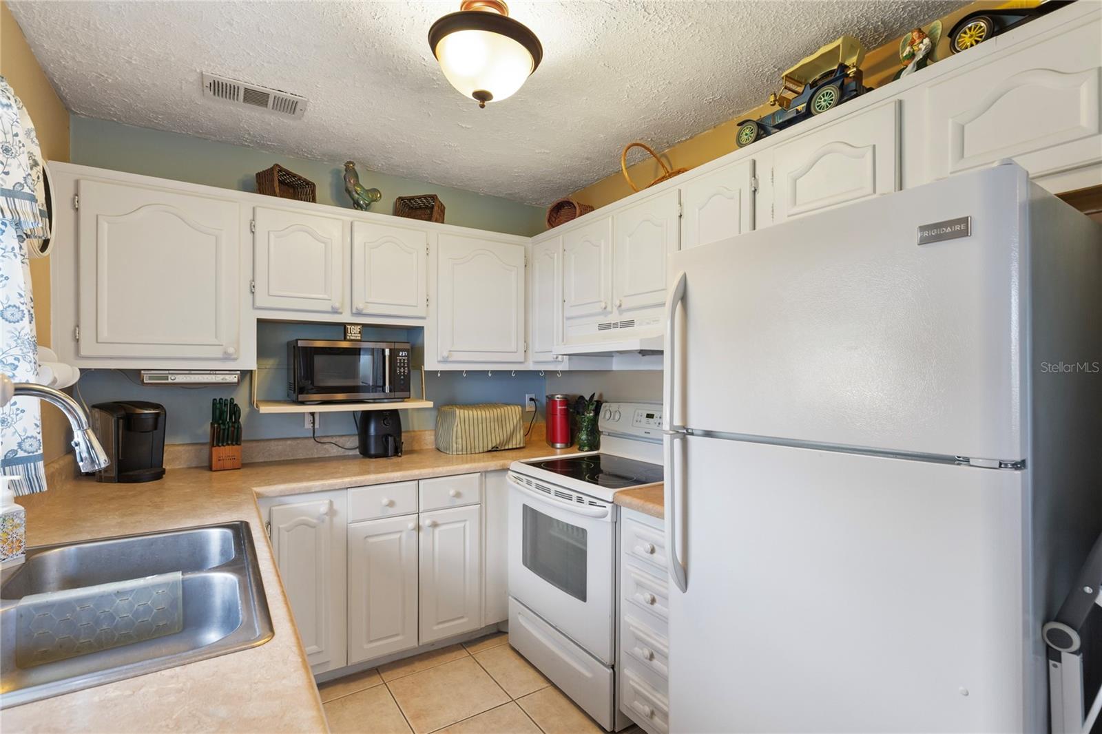 11730 CARISSA LN #0 — photo 9