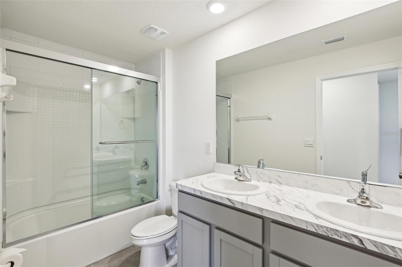 36557 NIGHT STRAWBERRY CT — photo 22