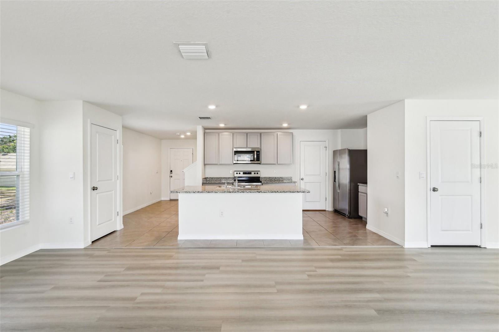 36557 NIGHT STRAWBERRY CT — photo 9
