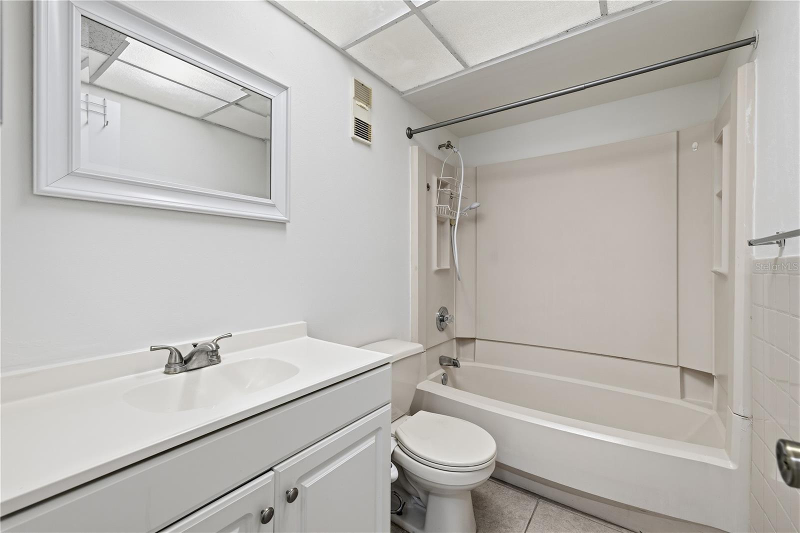 2438 ENTERPRISE RD #20 — photo 21