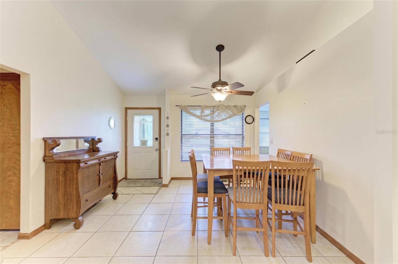 2147 FLORIBANNA ST — photo 5