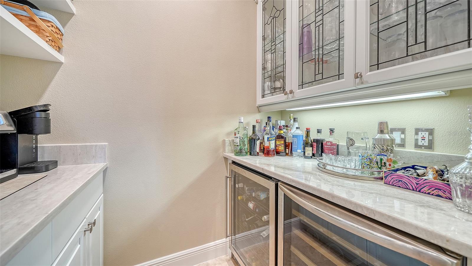 657 HALYARD LN — photo 22