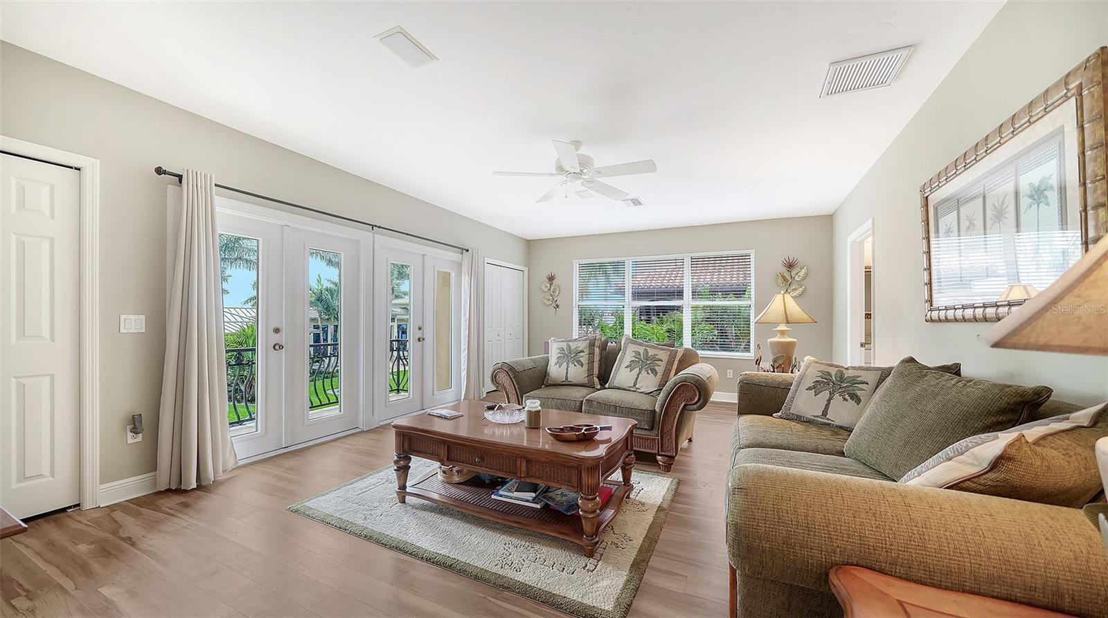 657 HALYARD LN — photo 15