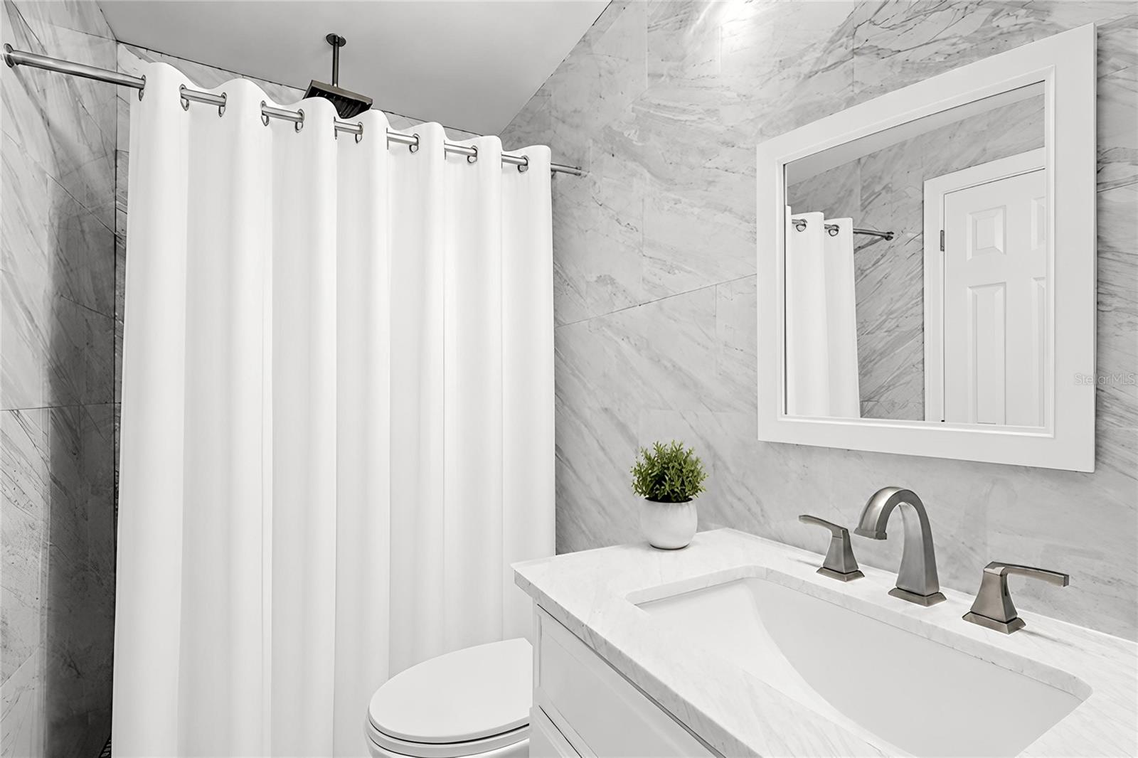 1014 HARDWOOD DR — photo 21