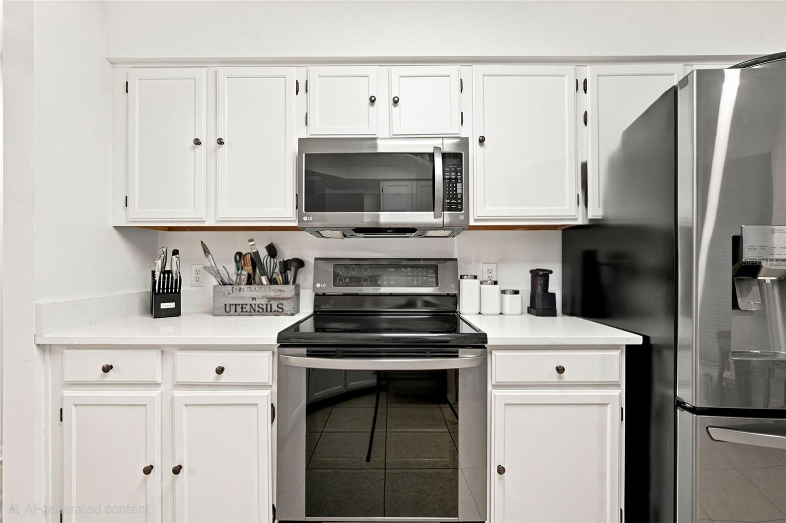 1014 HARDWOOD DR — photo 15