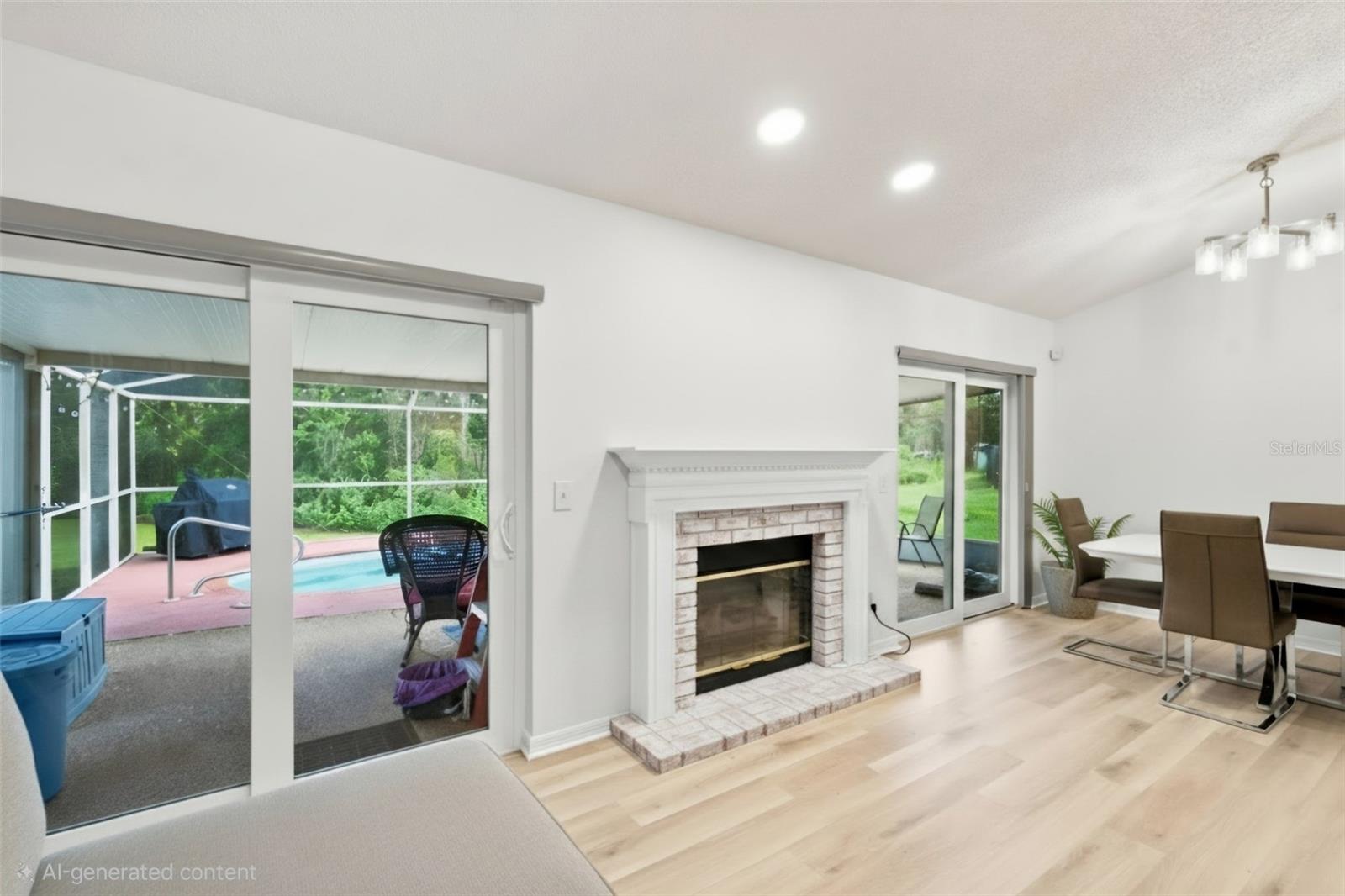 1014 HARDWOOD DR — photo 5