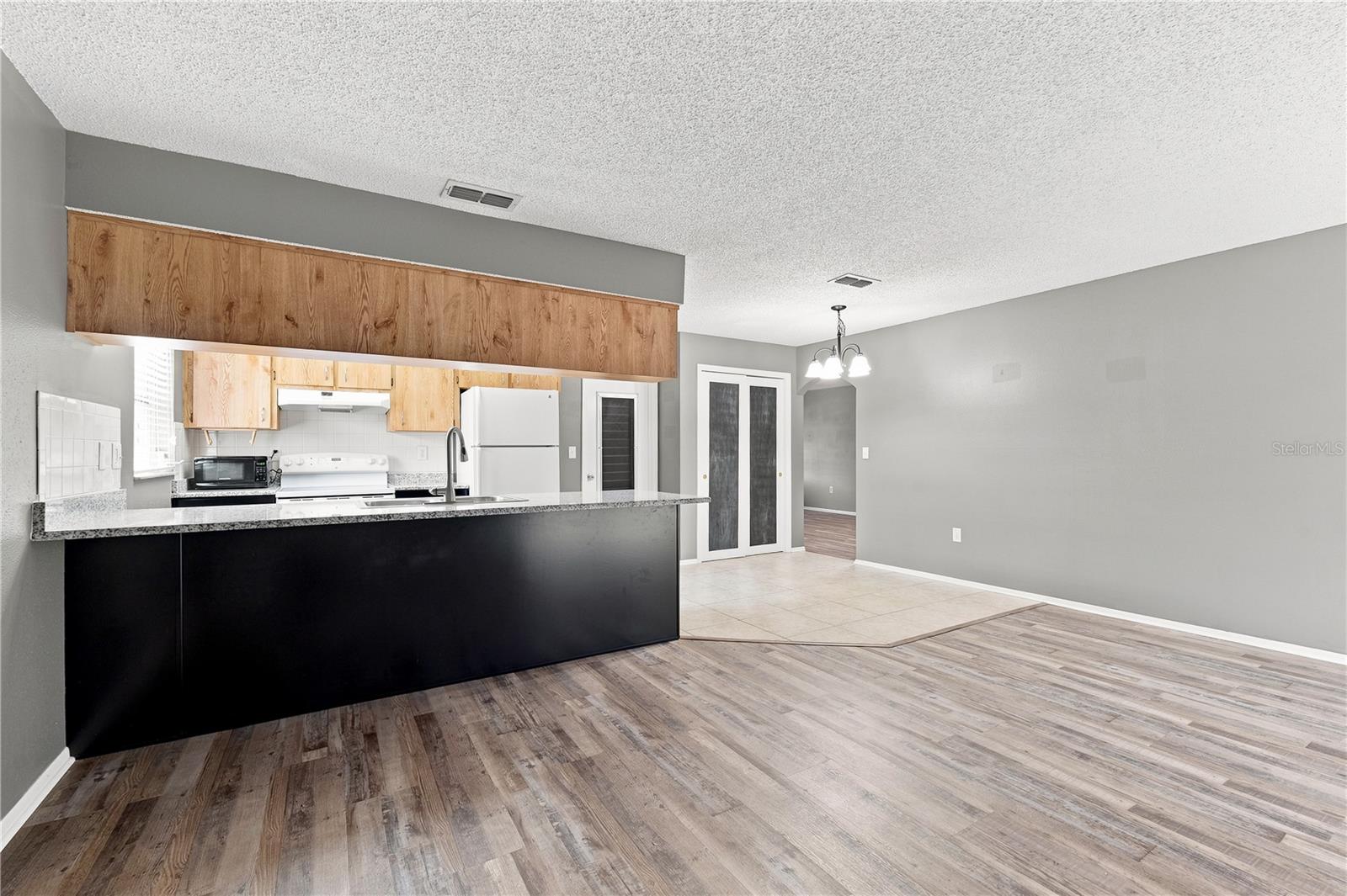 7819 ROYAL STEWART DR — photo 16