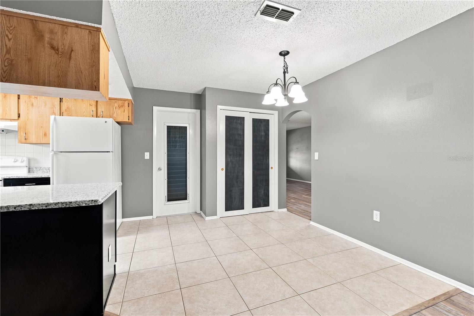 7819 ROYAL STEWART DR — photo 20