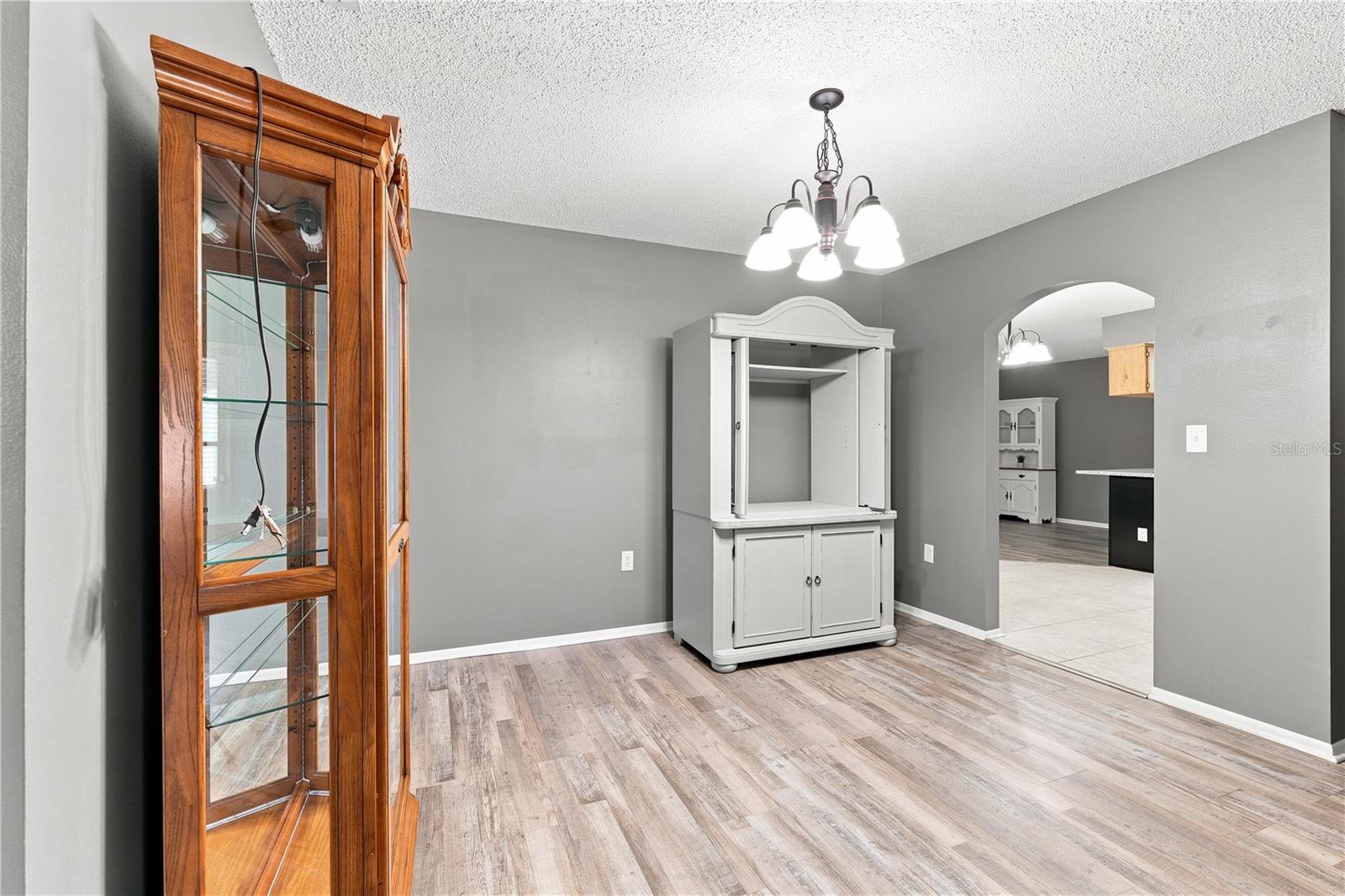 7819 ROYAL STEWART DR — photo 11