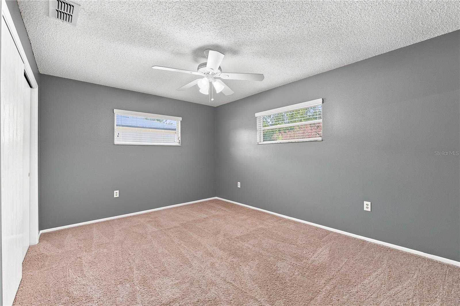 7819 ROYAL STEWART DR — photo 34
