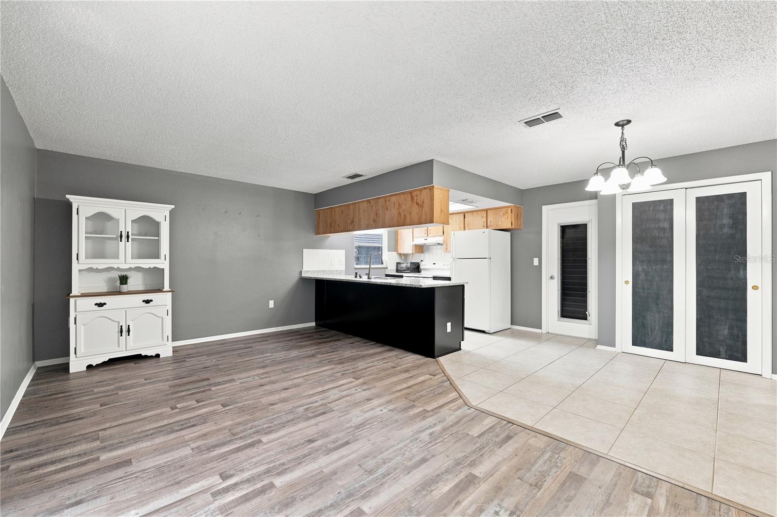 7819 ROYAL STEWART DR — photo 19