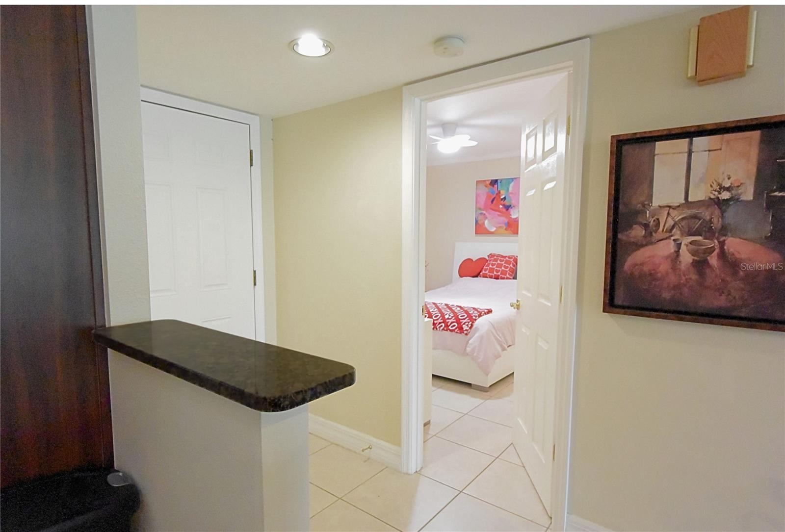 5231 LAKE VILLAGE DR #27 — photo 3