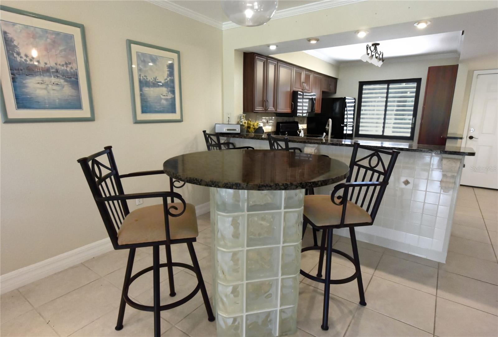 5231 LAKE VILLAGE DR #27 — photo 4