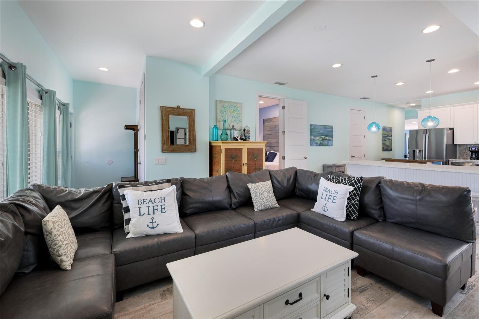 504 SPRING AVE — photo 7