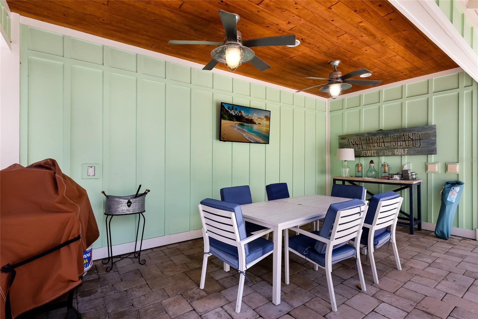 504 SPRING AVE — photo 39