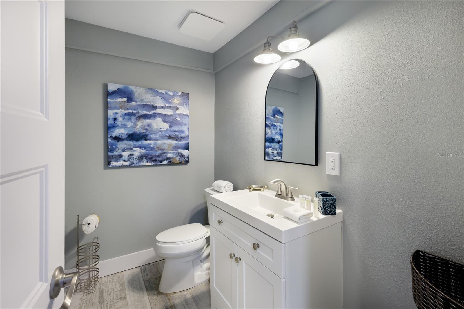 504 SPRING AVE — photo 19
