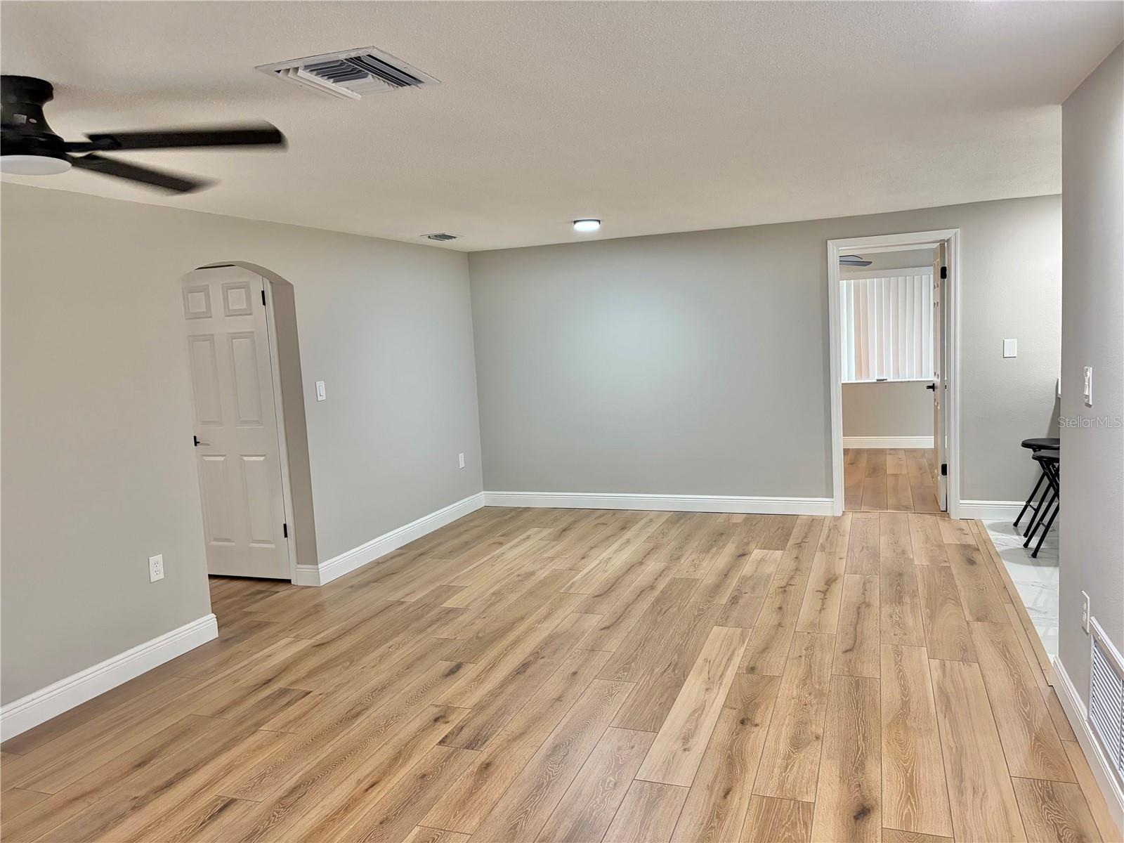 8938 COCHISE LN — photo 19