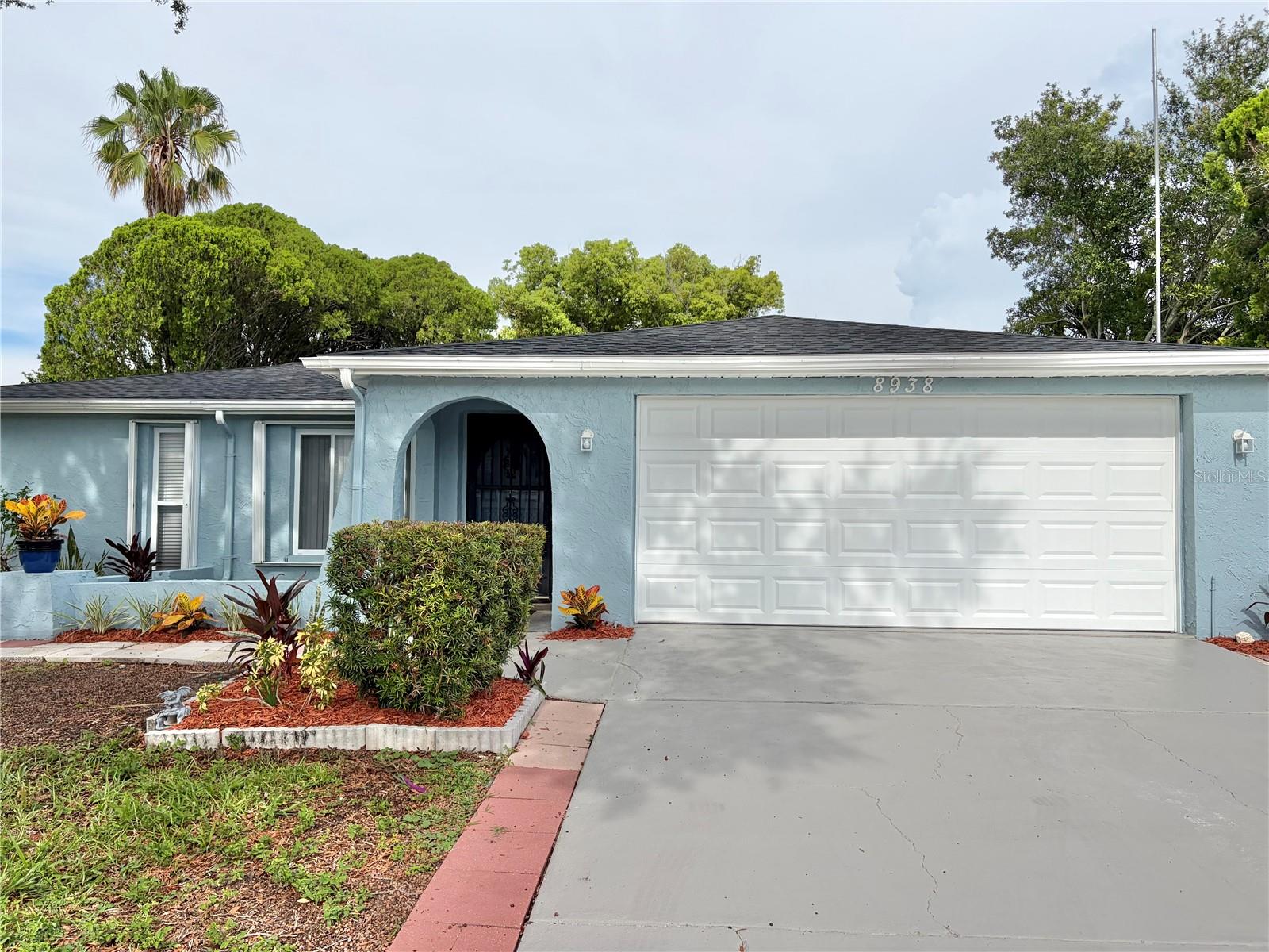 8938 COCHISE LN — photo 44