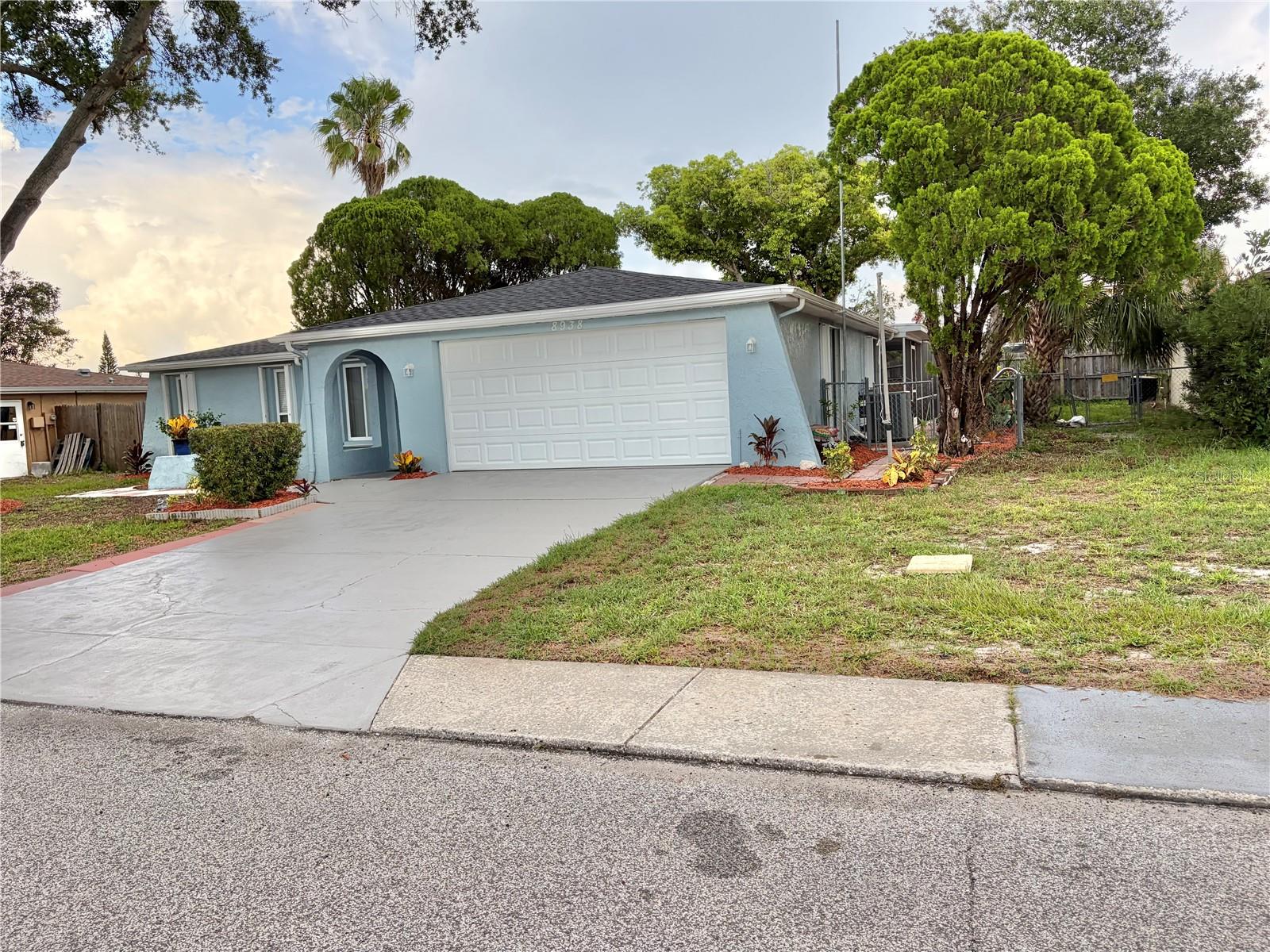 8938 COCHISE LN — photo 43