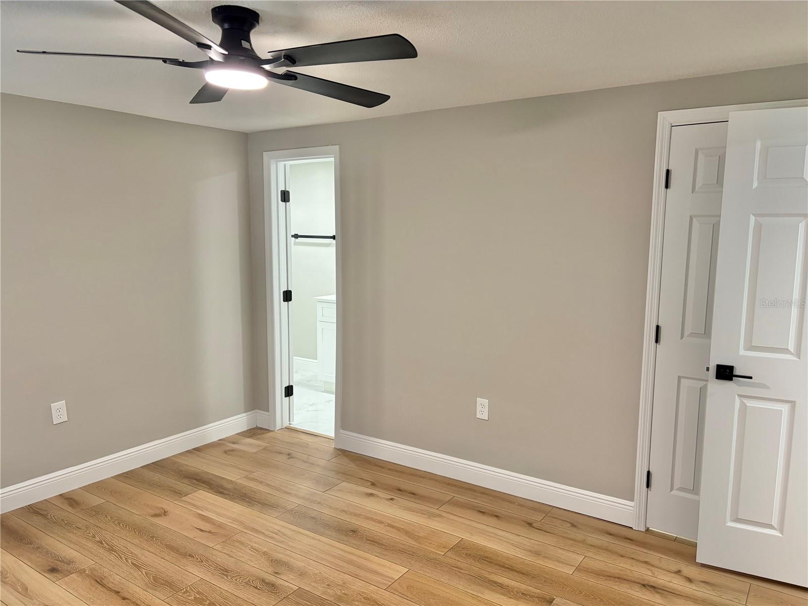 8938 COCHISE LN — photo 23