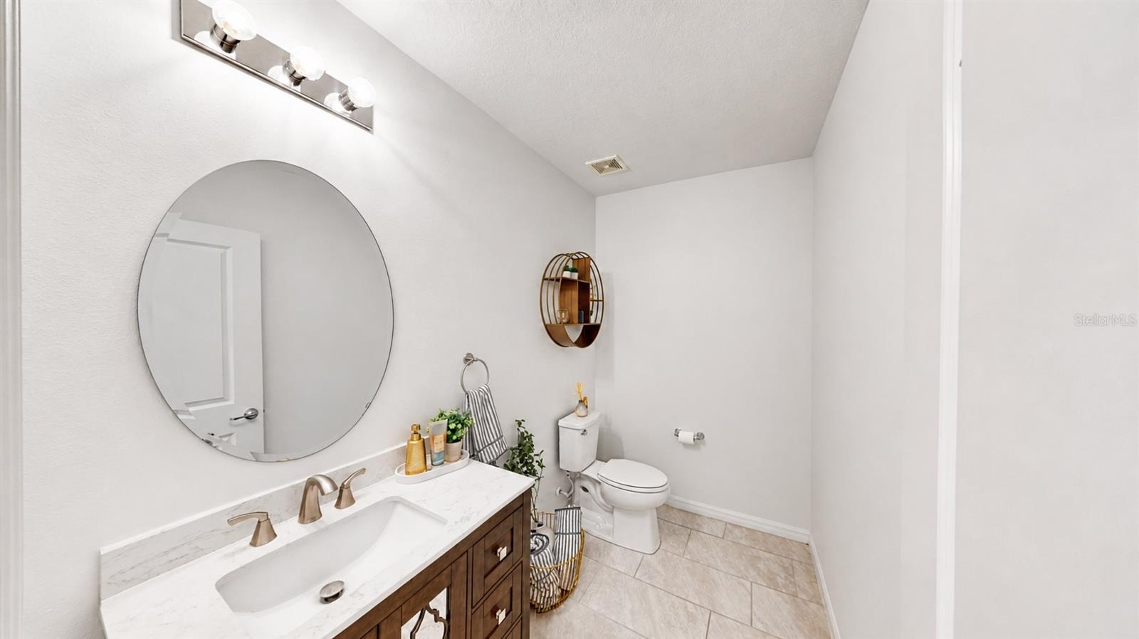 3884 CAPRI COAST DR — photo 21