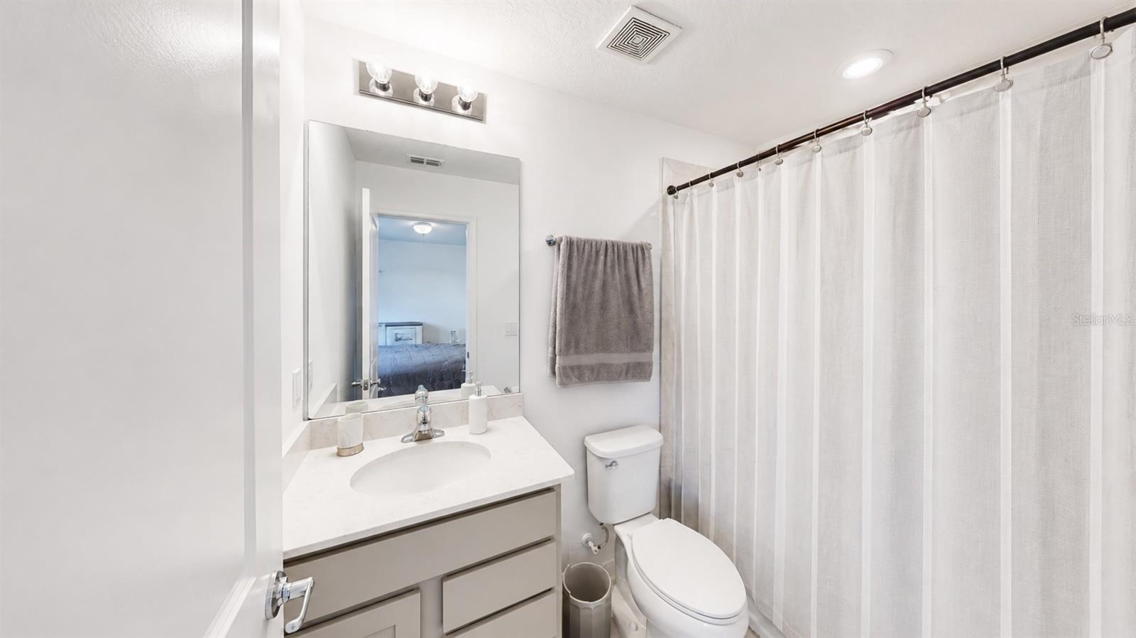 3884 CAPRI COAST DR — photo 20