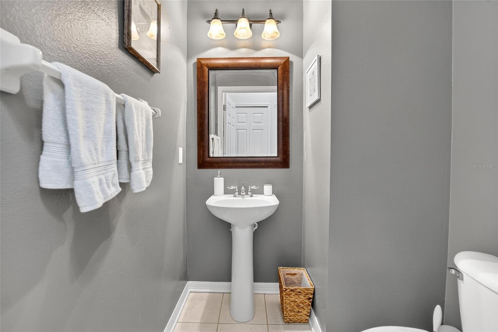 3006 GIRVAN DR — photo 44
