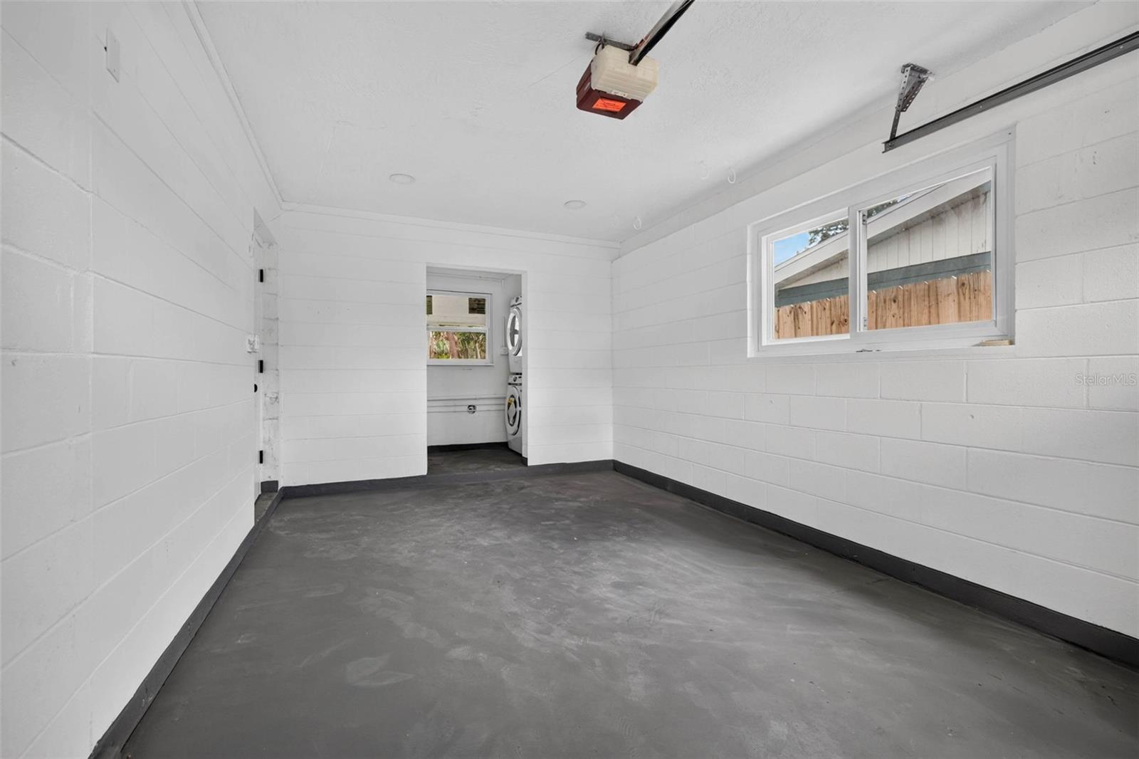 1524 CARSON CIR NE — photo 36