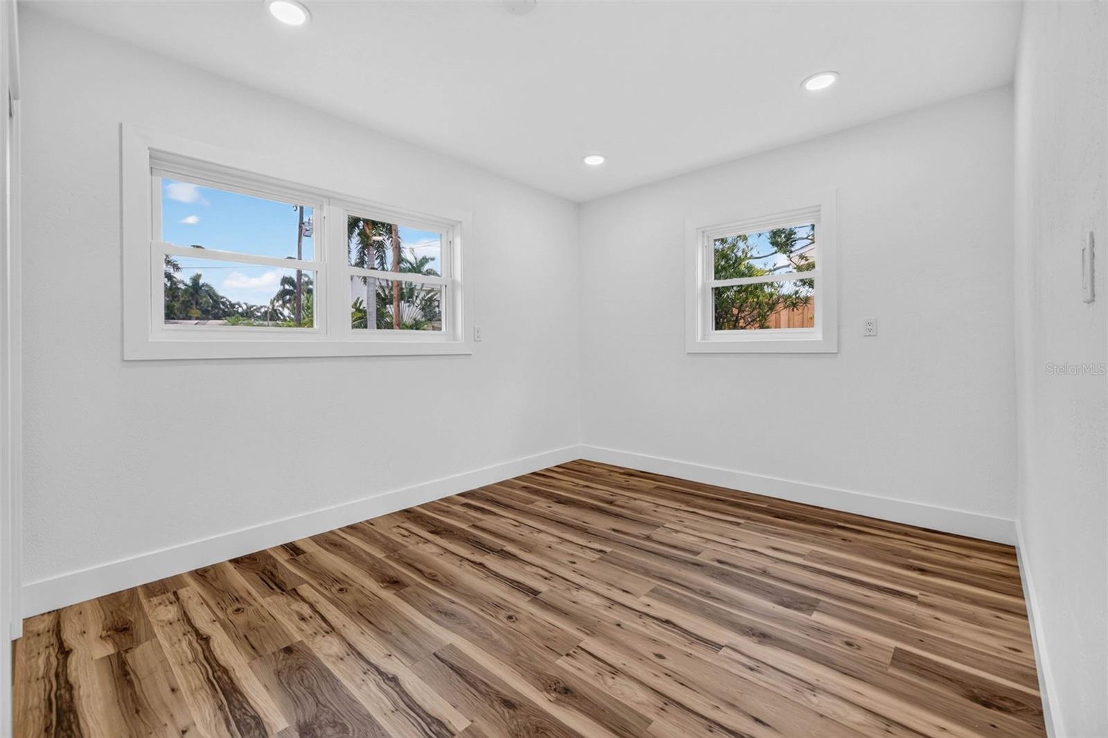 1524 CARSON CIR NE — photo 21